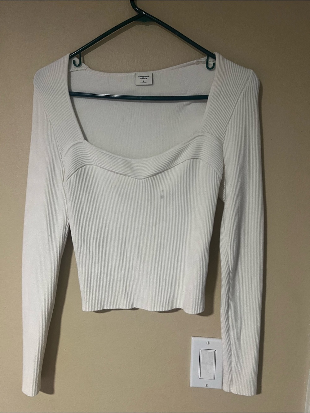 Abercrombie & Fitch White Ribbed Square-Neck Long Sleeve Top